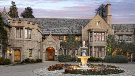 Famous Houses in Los Angeles #