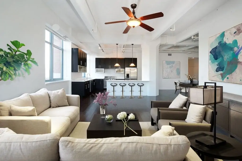 hire a home stager